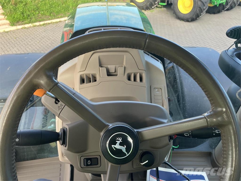 John Deere 6R 215 Tractors