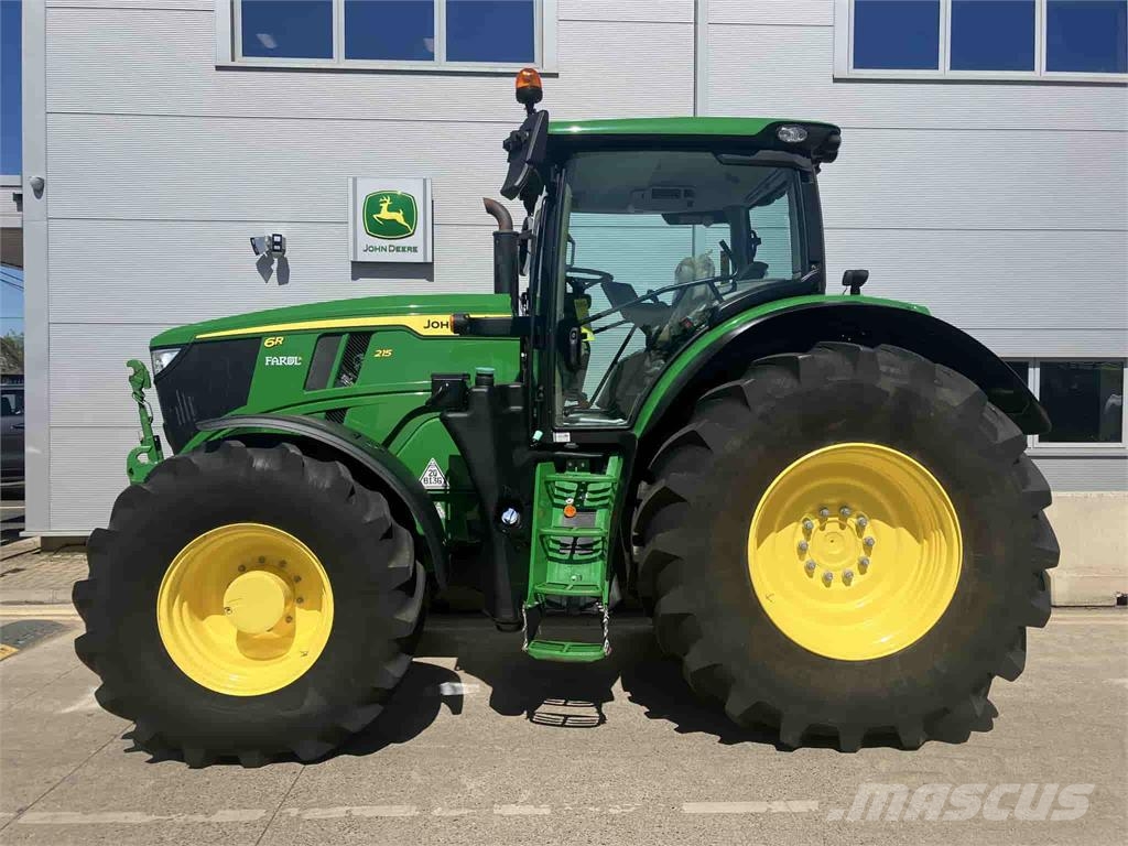 John Deere 6R 215 Traktori