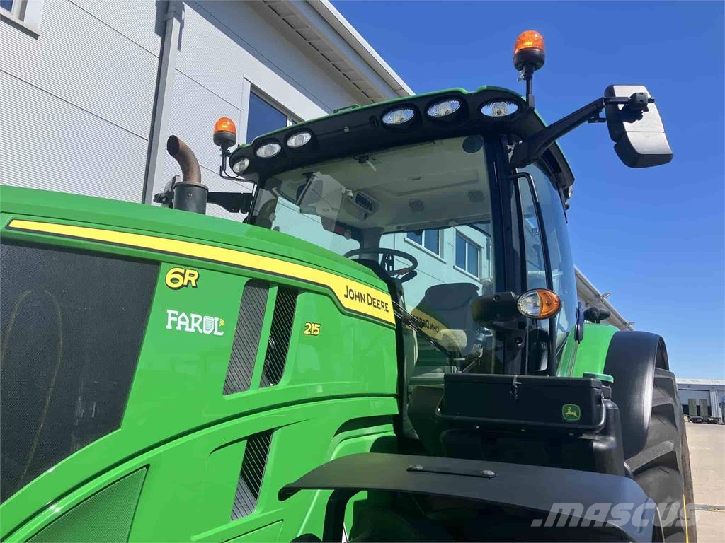 John Deere 6R 215 Traktori