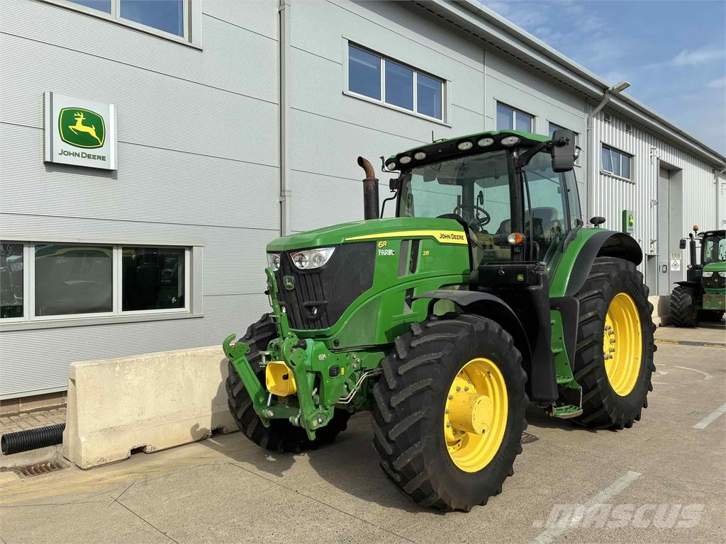 John Deere 6R 215 Tractors