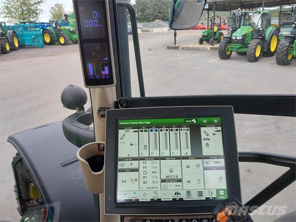 John Deere 6R 215 Tractors