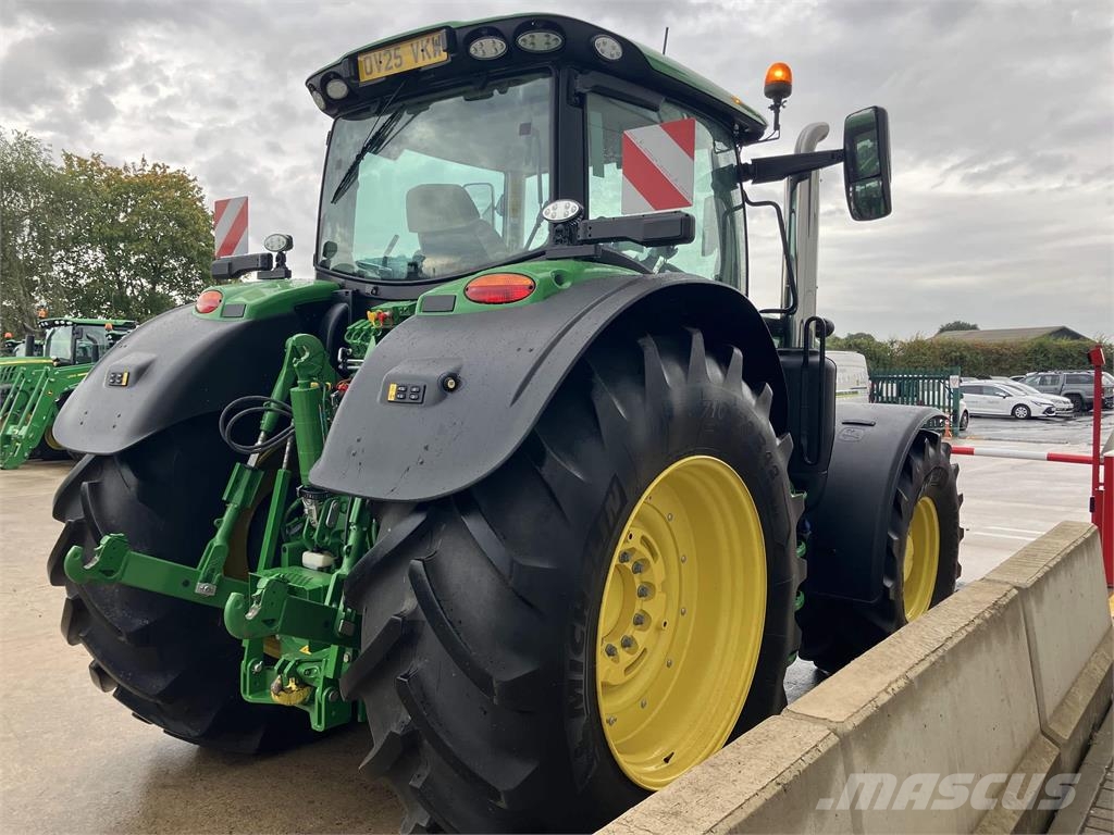 John Deere 6R 215 拖拉机/农用车