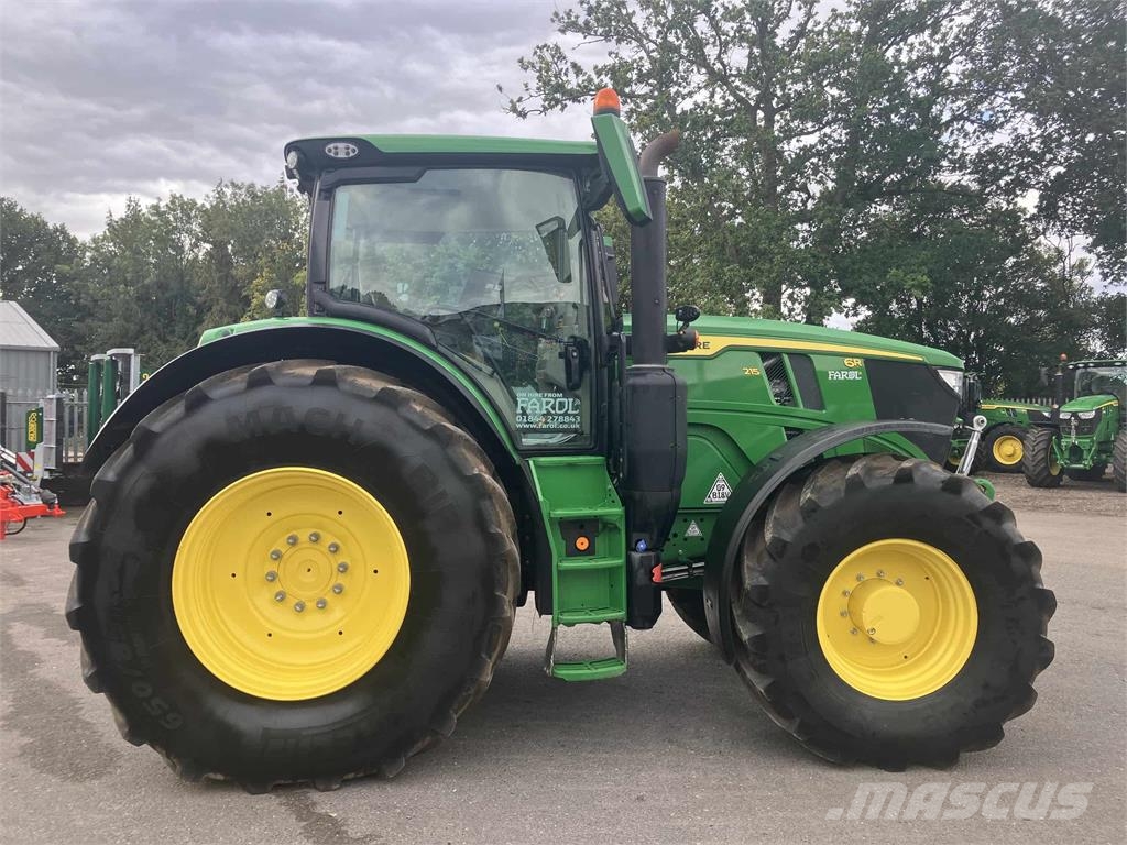 John Deere 6R 215 Трактори