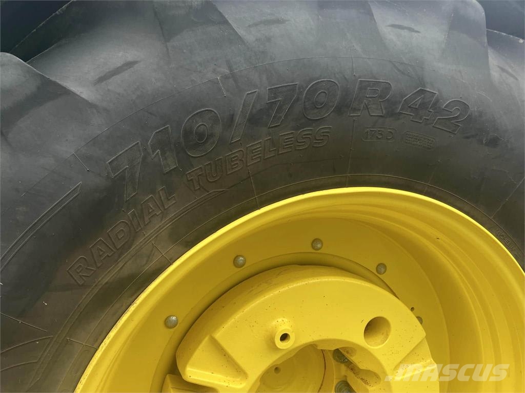 John Deere 6R 215 Traktorid