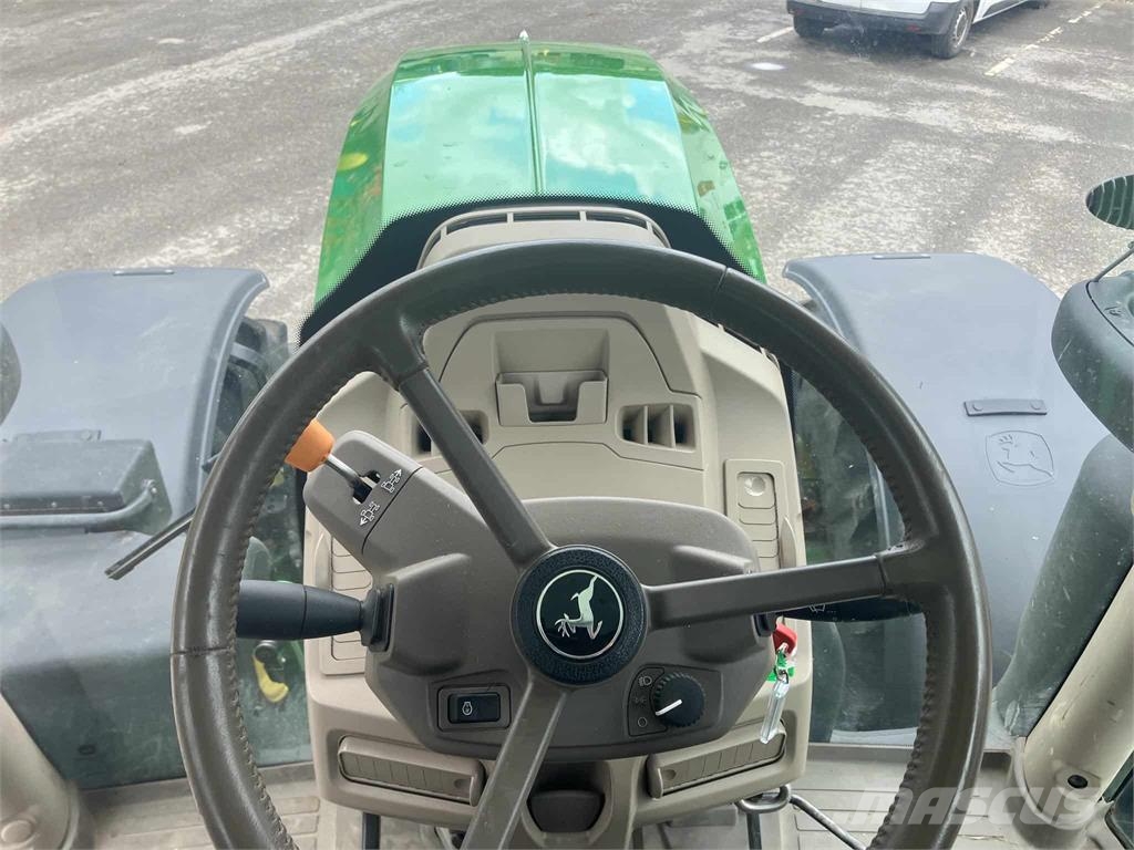 John Deere 6R 215 Traktorid