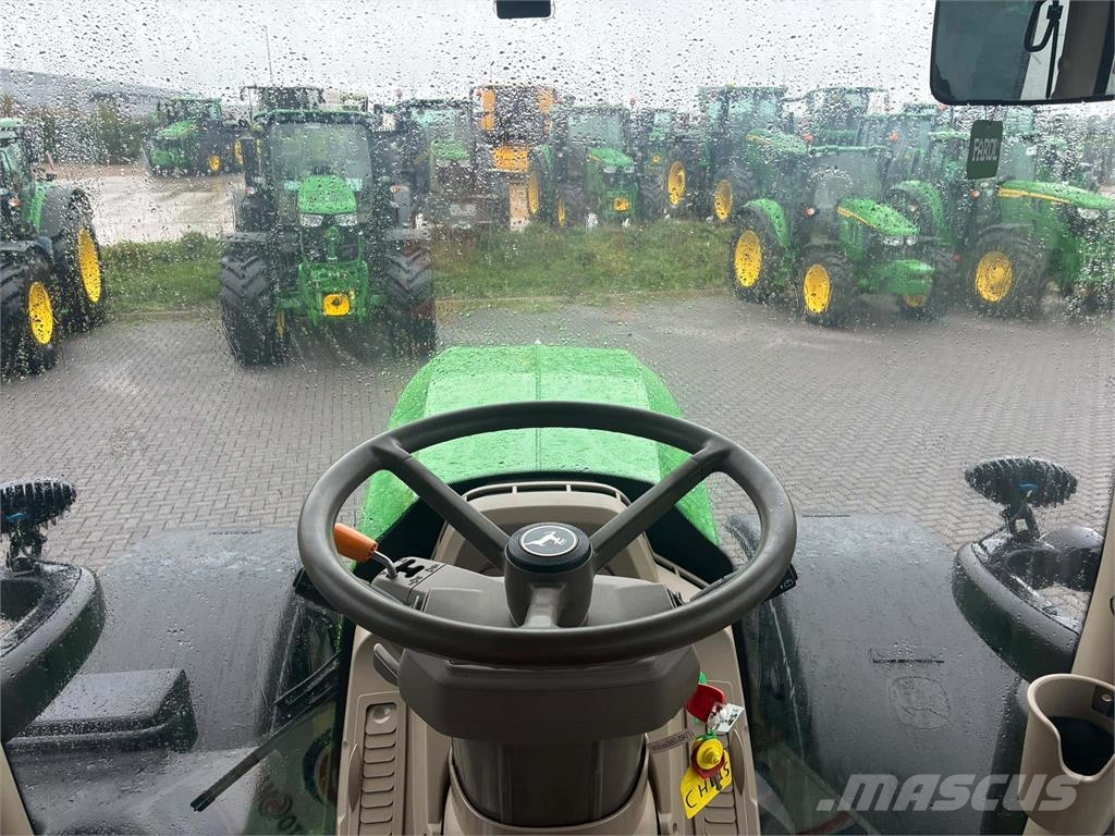 John Deere 6R 215 Ciągniki rolnicze