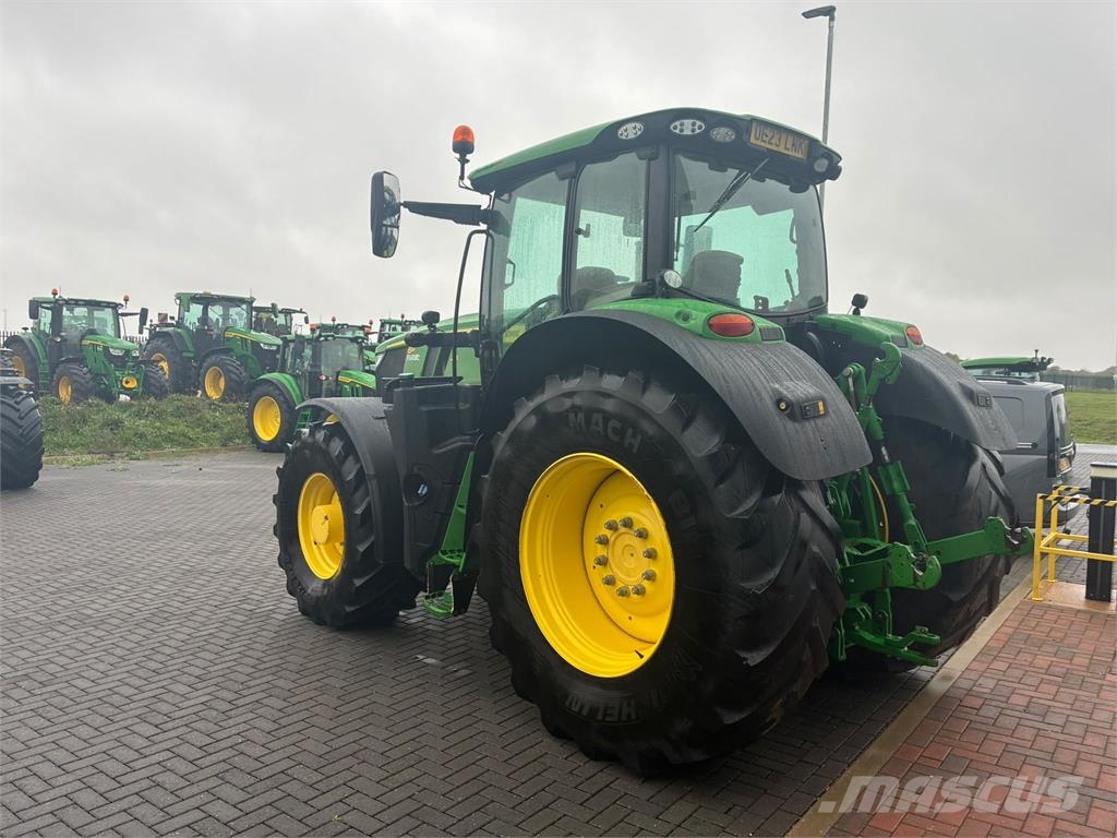 John Deere 6R 215 Ciągniki rolnicze