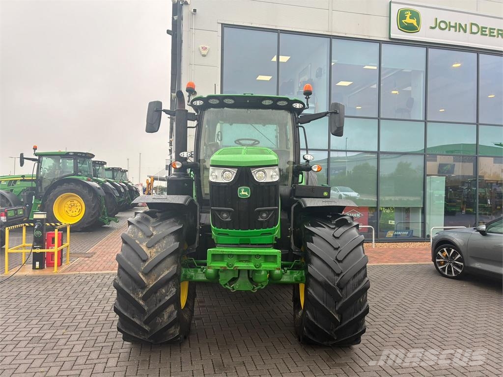 John Deere 6R 215 Ciągniki rolnicze