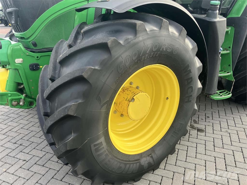 John Deere 6R 250 Tractors