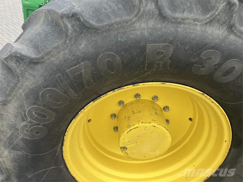 John Deere 6R 250 Tractors