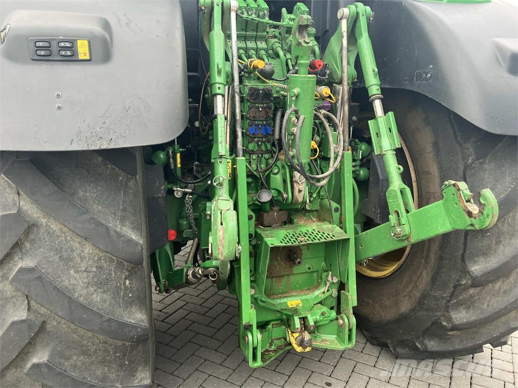 John Deere 6R 250 Tractors