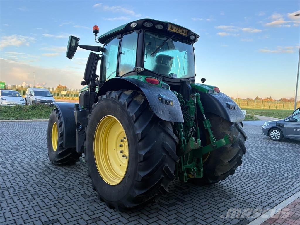 John Deere 6R 250 Traktori