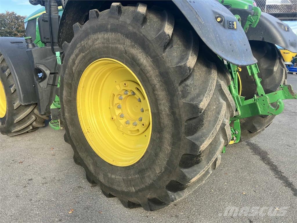 John Deere 6R 250 Traktorji