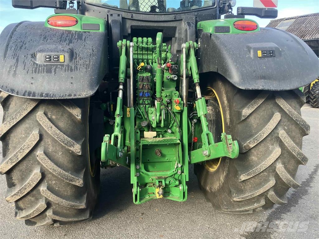 John Deere 6R 250 Traktorji