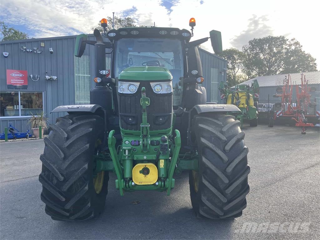 John Deere 6R 250 Traktorji