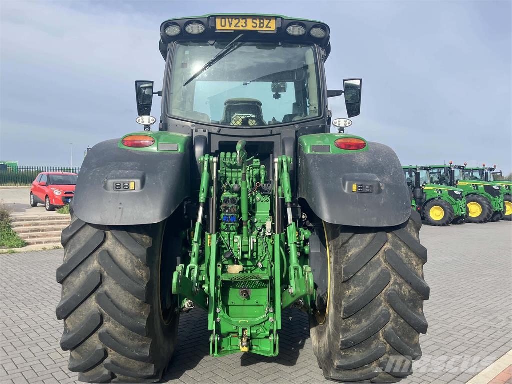 John Deere 6R 250 Trattori