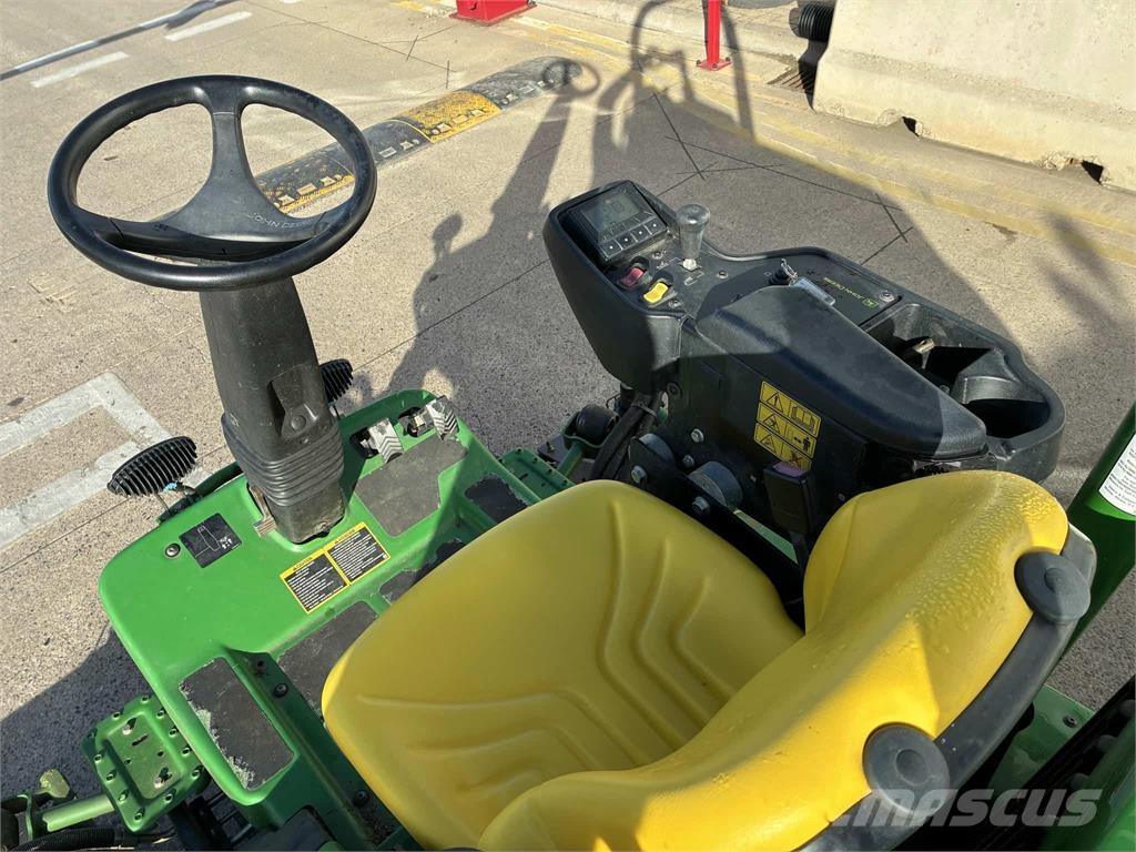 John Deere 7700A Walk-behind косилка