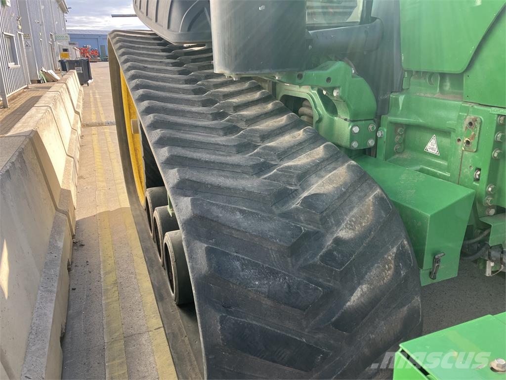 John Deere 8370RT Tractors