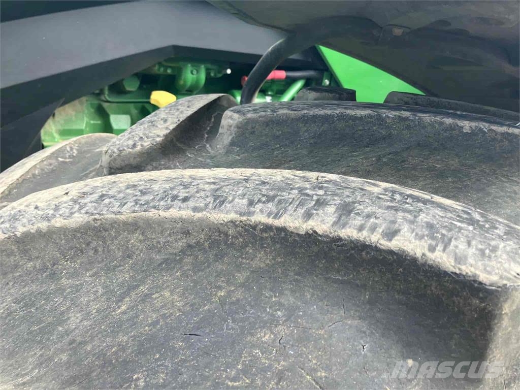 John Deere 8R 410 Traktoren