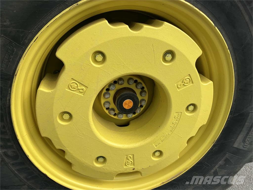 John Deere 8R 410 Traktoren