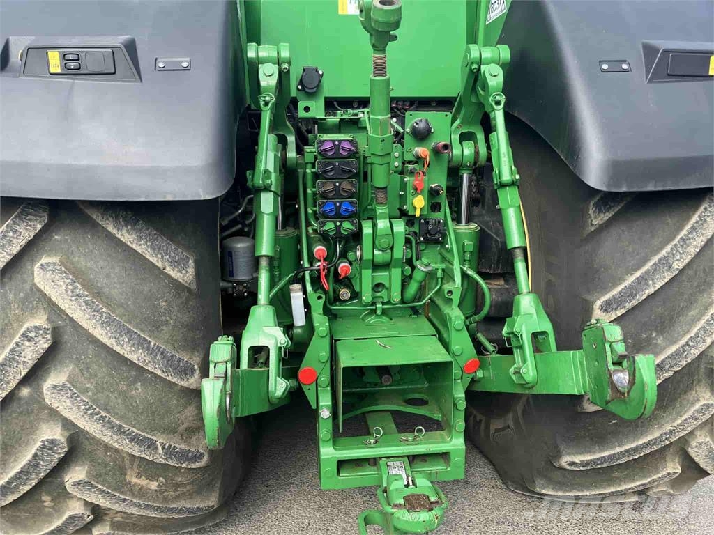 John Deere 8R 410 Traktoren