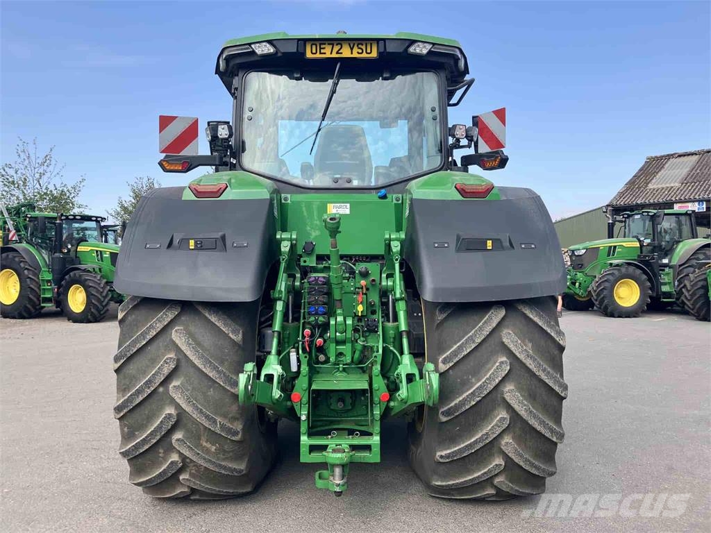 John Deere 8R 410 Traktoren