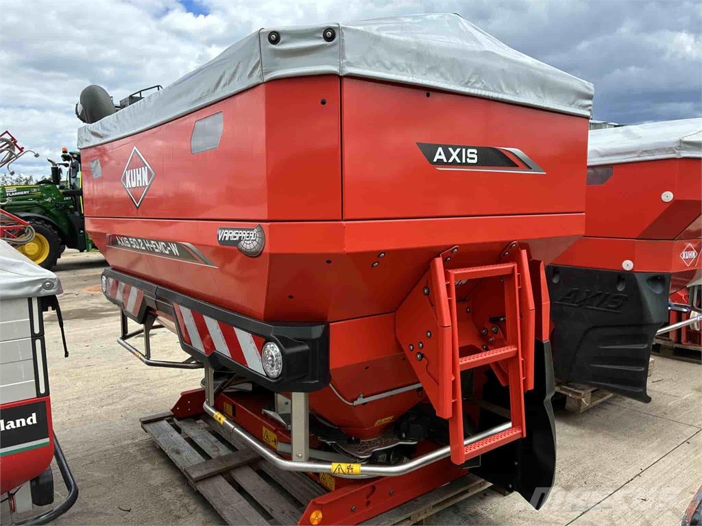 John Deere AXIS 50.2 H EMC W ISO PRO معدات رش أسمدة