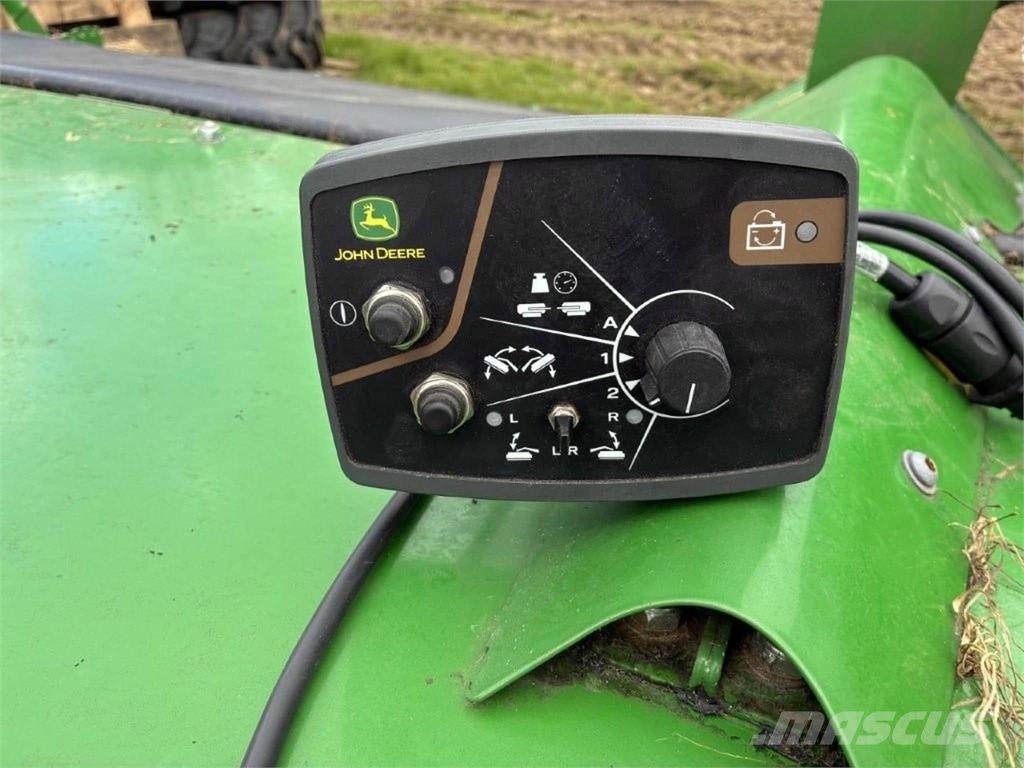 John Deere R950R جزازات