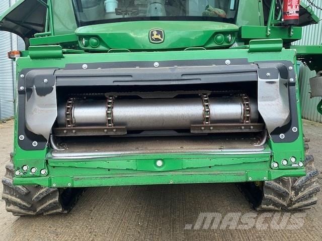 John Deere S790 Combine harvesters
