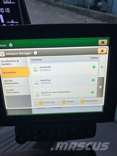 John Deere S790 Combine harvesters