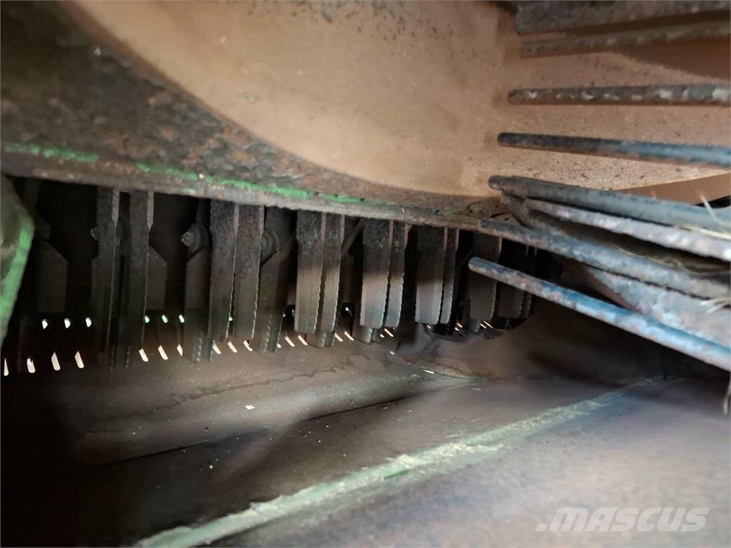 John Deere S790 Комбайни