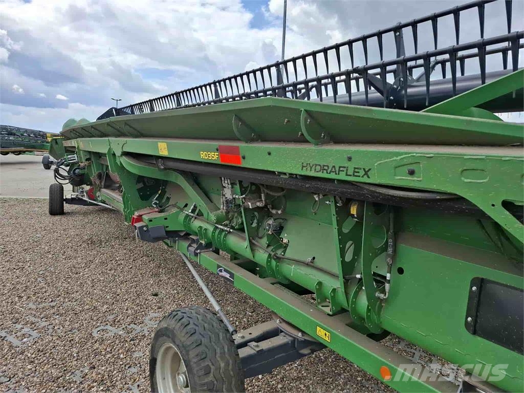 John Deere S790 Комбайни