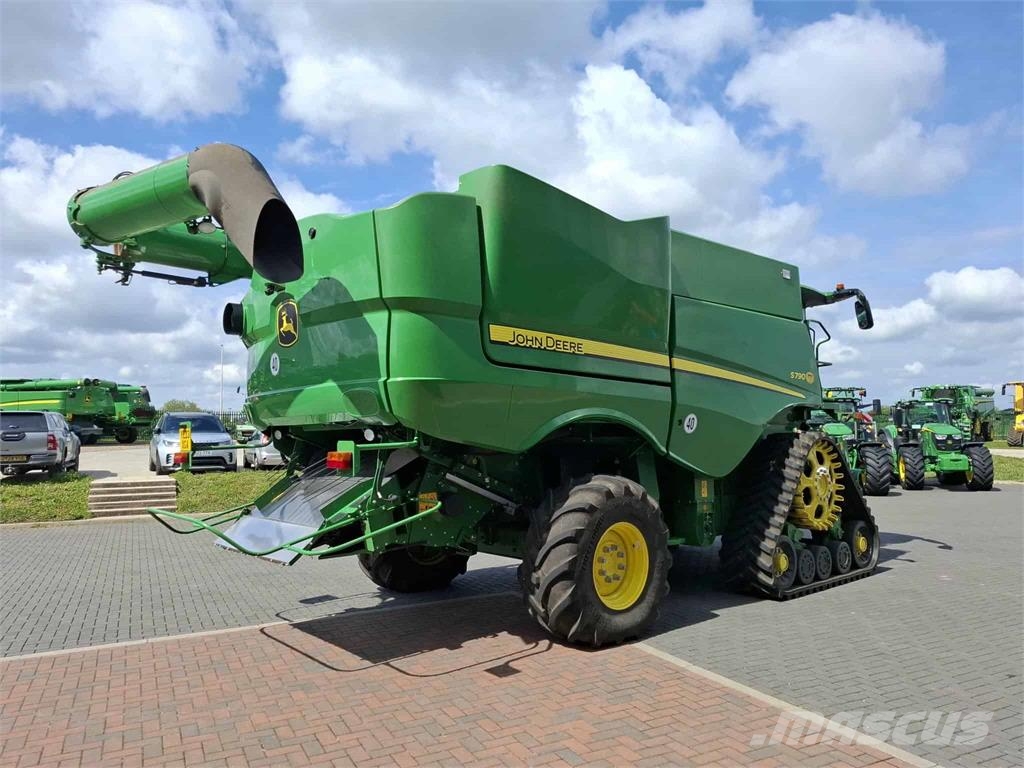 John Deere S790 Комбайни