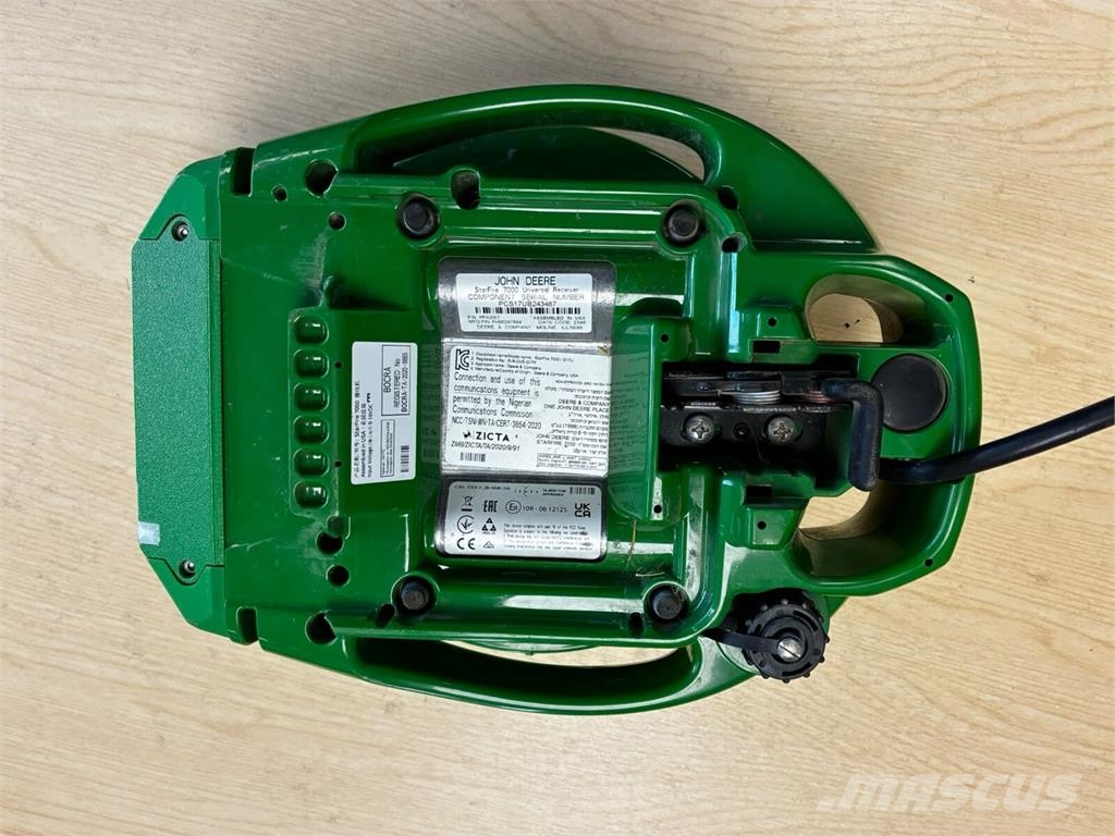 John Deere SF7000 Přesné secí stroje