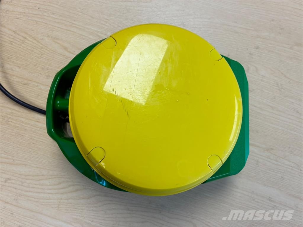 John Deere SF7000 Přesné secí stroje