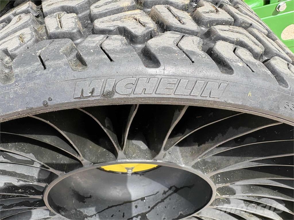 John Deere Z950R Päältäajettavat ruohonleikkurit