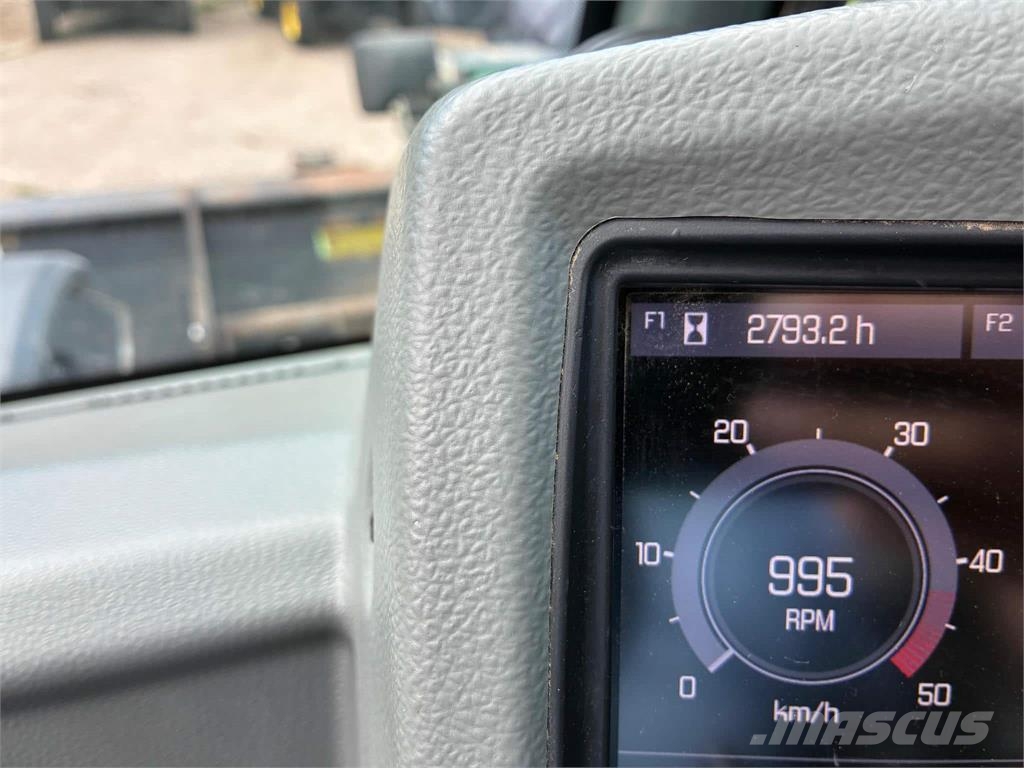 Kramer KT407 معدات مناولة لأغراض الزراعة