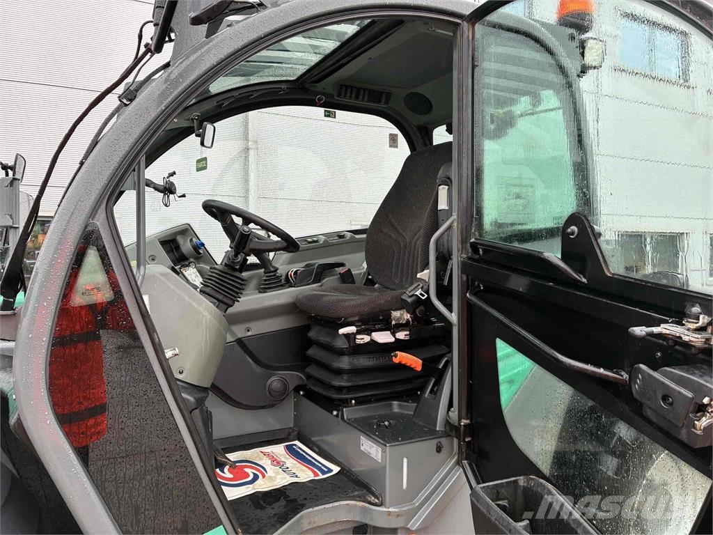 Kramer KT407 معدات مناولة لأغراض الزراعة