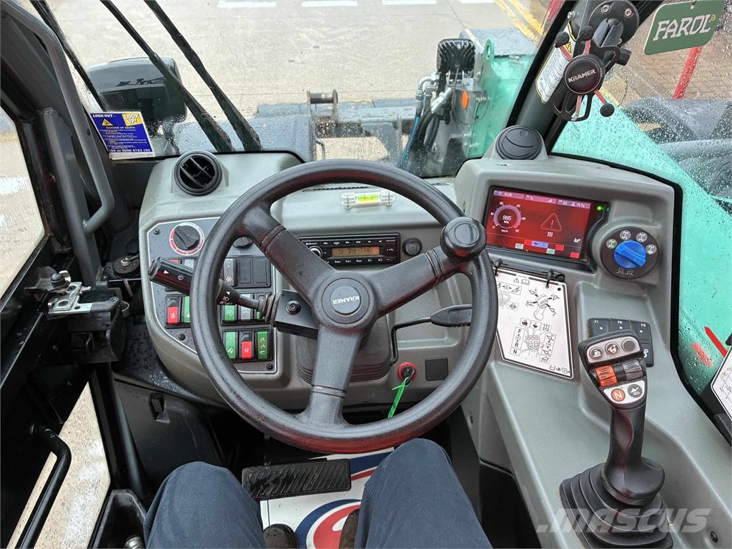 Kramer KT407 معدات مناولة لأغراض الزراعة
