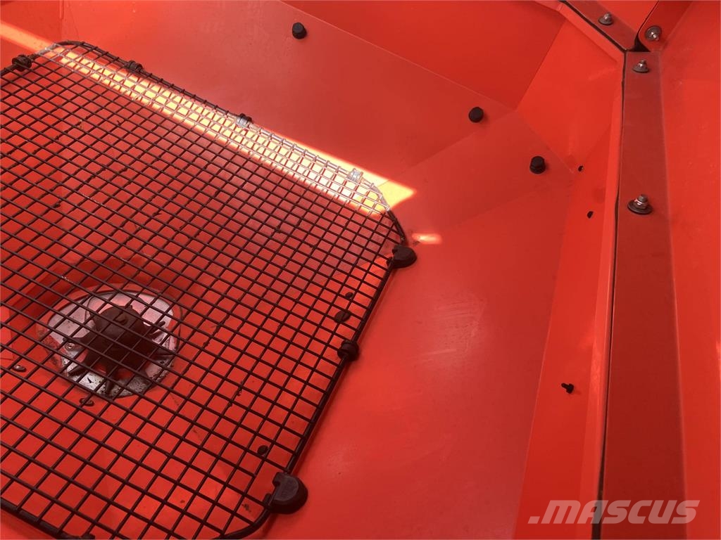 Kuhn Axis 40.2 H-EMC-W folyékony műtrágya permetező
