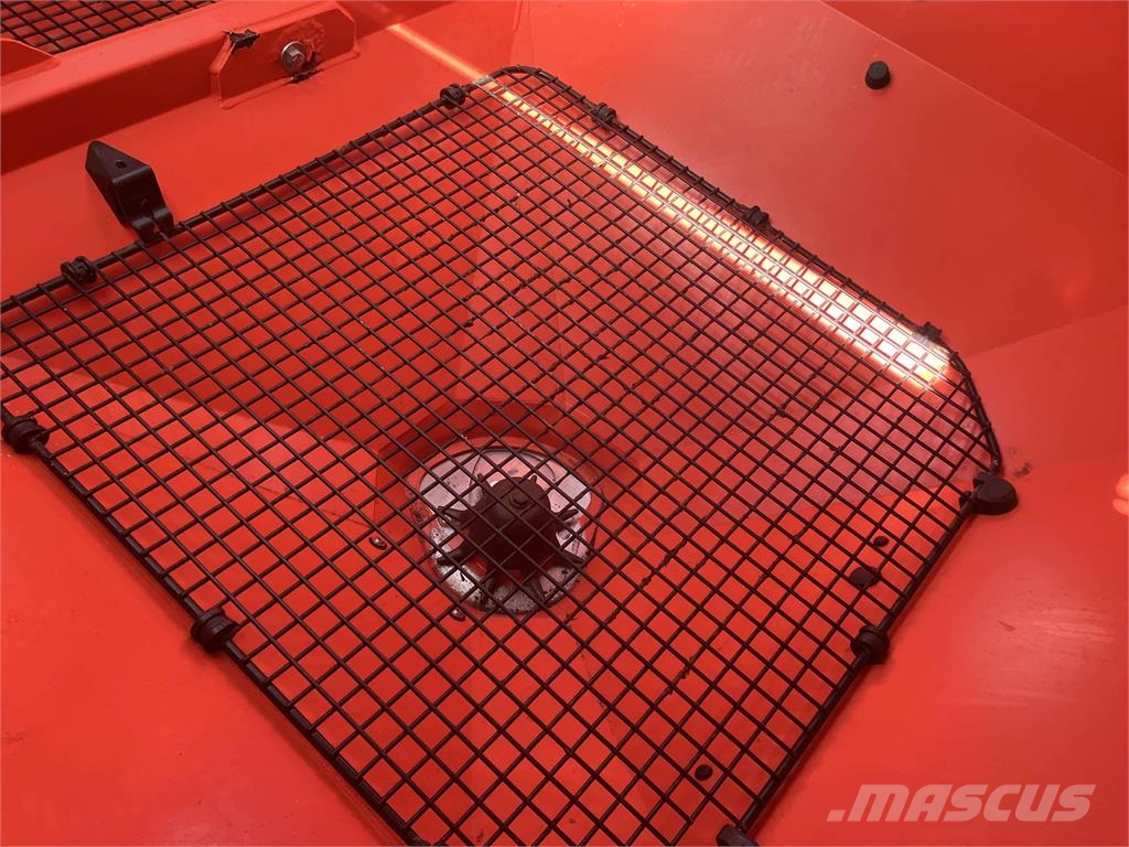 Kuhn Axis 40.2 H-EMC-W folyékony műtrágya permetező