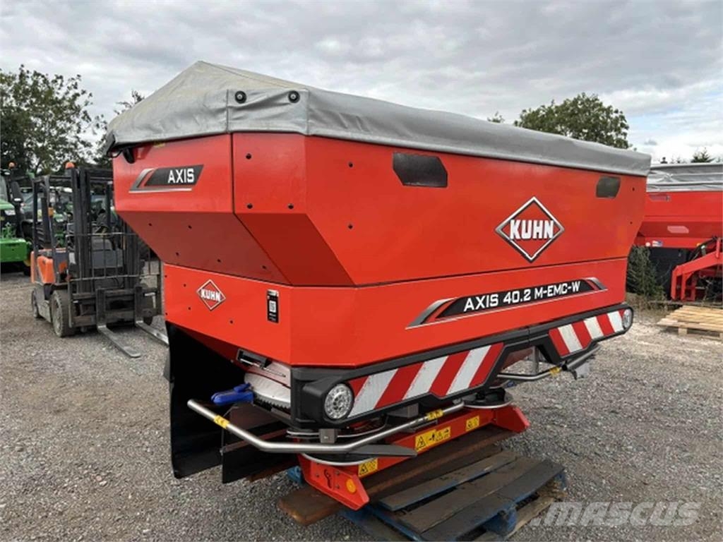 Kuhn AXIS 40.2 M-EMC-W Ψεκαστήρες λιπασμάτων