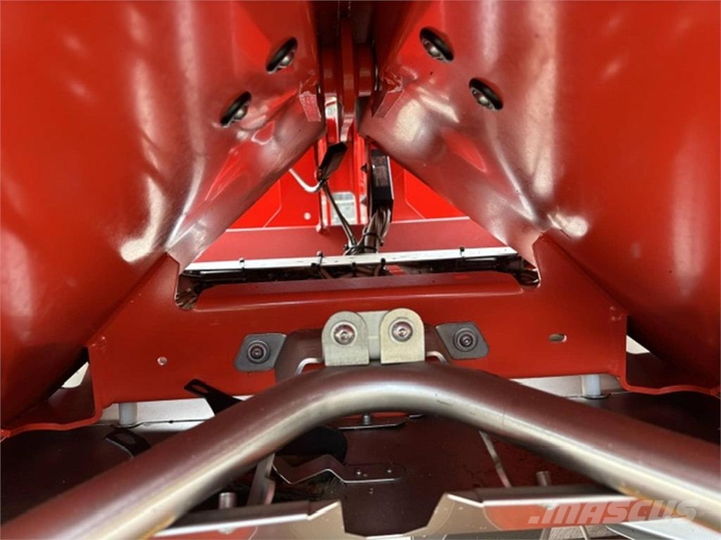 Kuhn AXIS 40.2 M-EMC-W Ψεκαστήρες λιπασμάτων