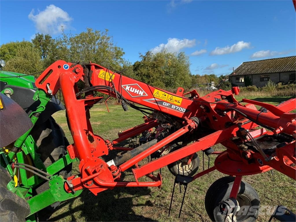 Kuhn GF 8700 Vaalutid ja kaarutid