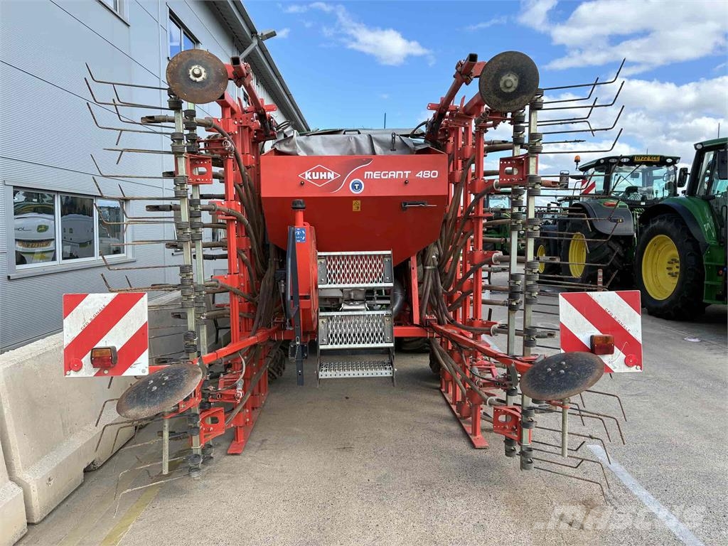 Kuhn Megant 480-36 Drills