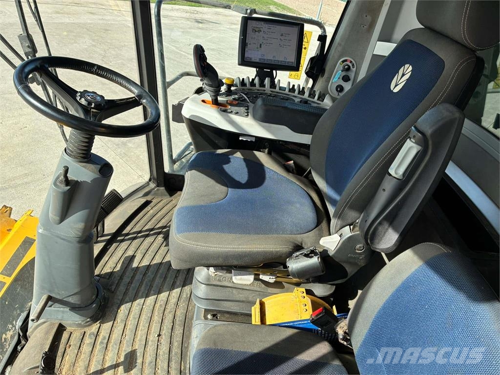 New Holland CR9.90 Skördetröskor