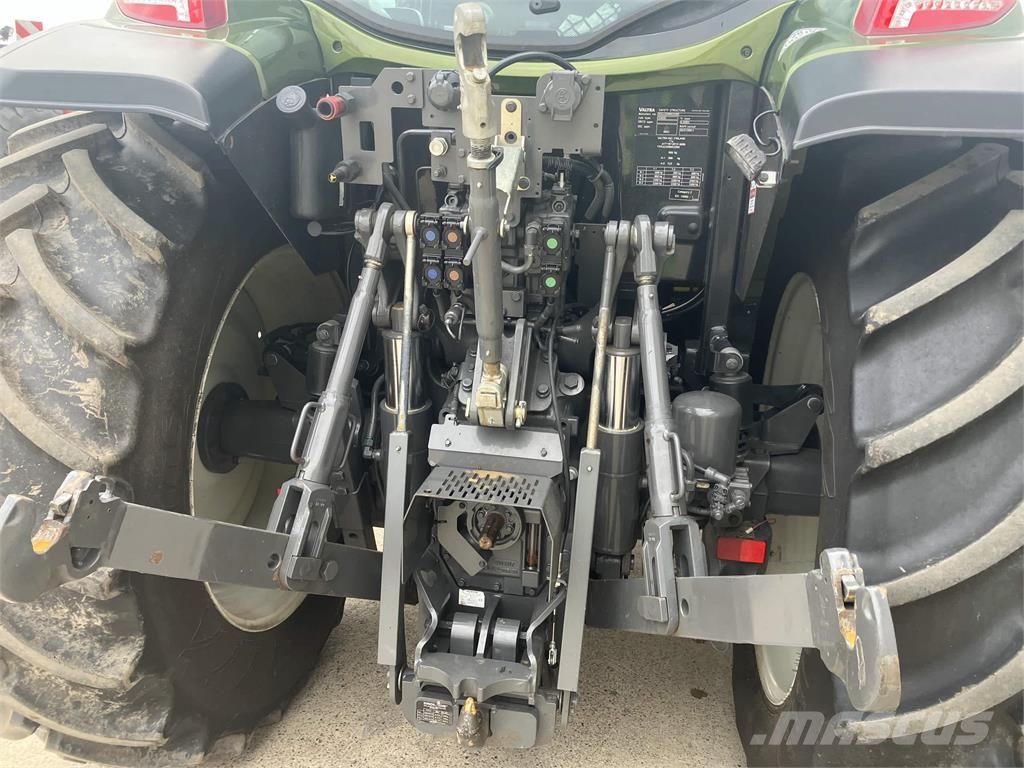 Valtra G125 Tratores