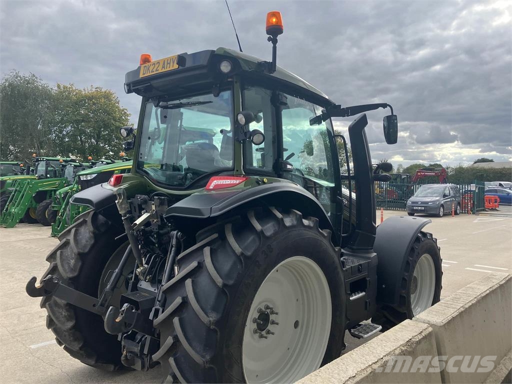 Valtra G125 Tratores