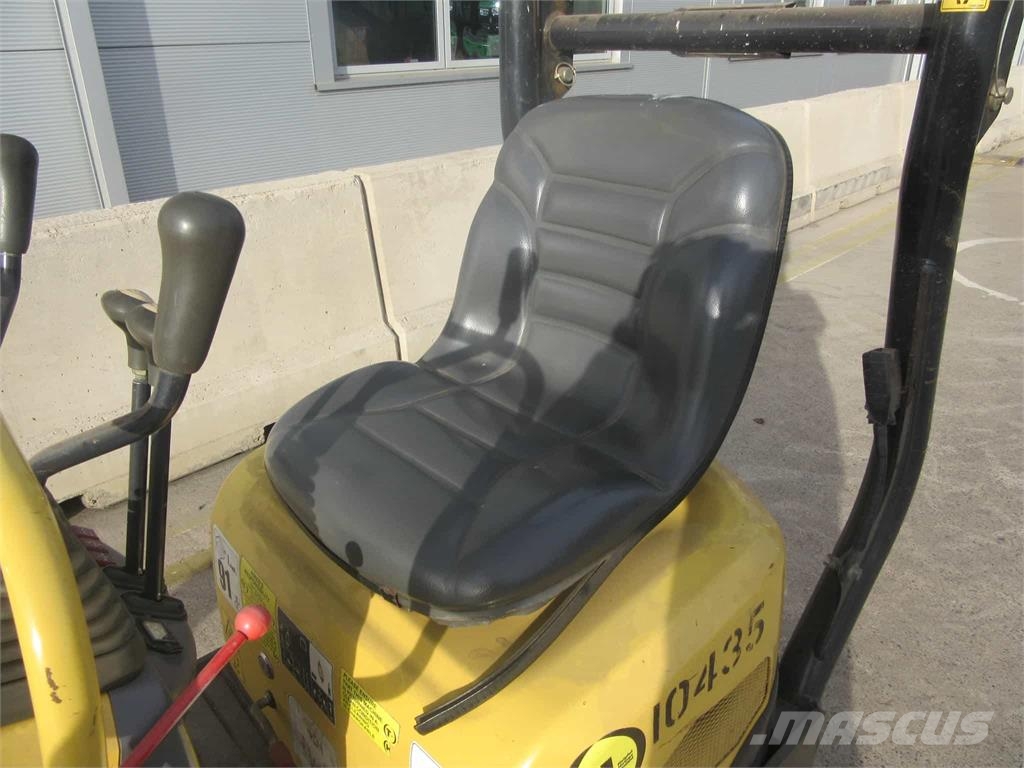 Yanmar SV08 Escavatori cingolati