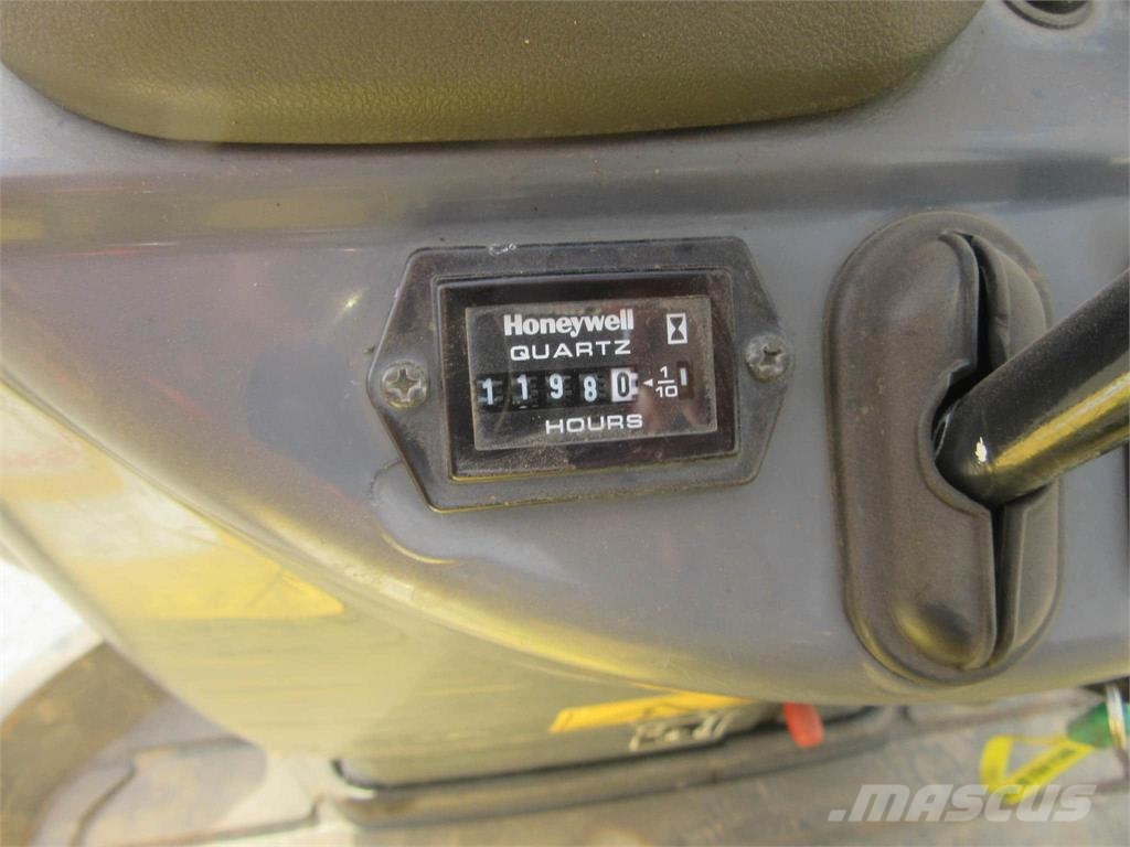 Yanmar SV08 Escavatori cingolati